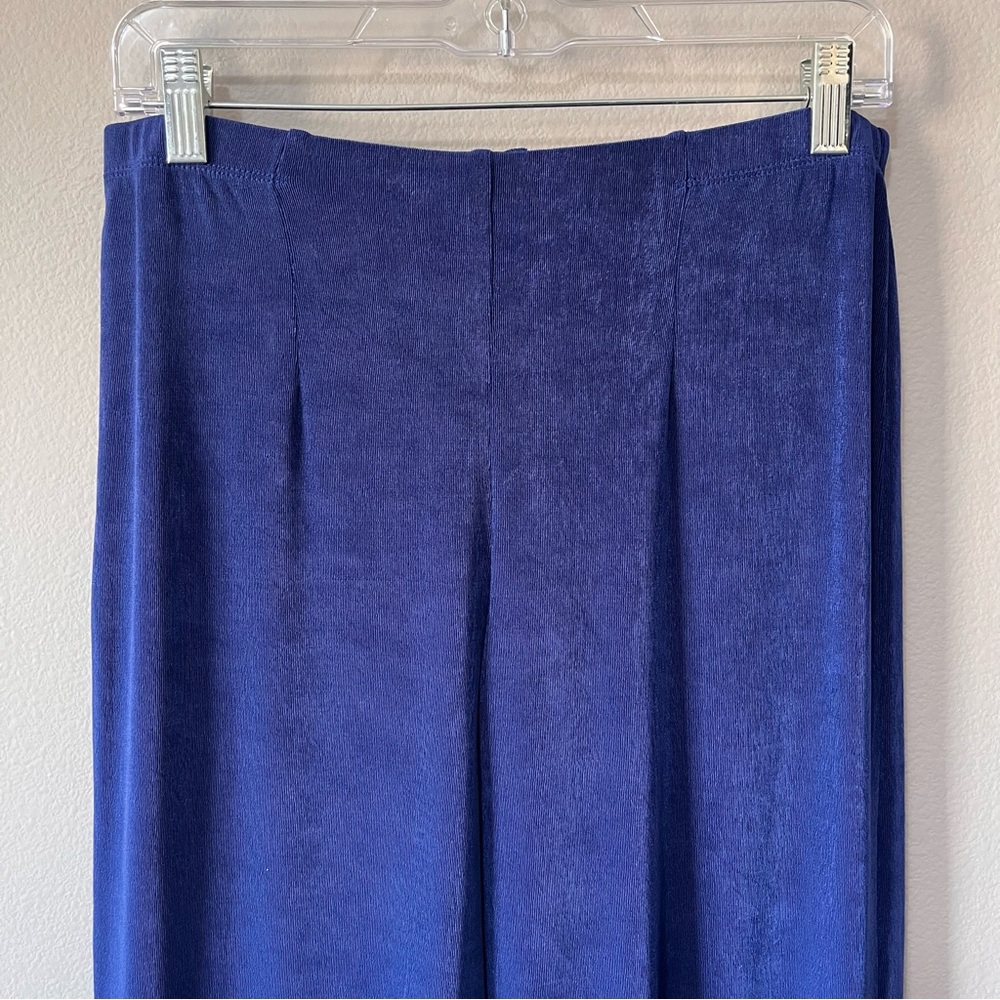 Chico's NWT Travelers No Tummy Cropped Pull On Pants Blue Casa Size 1 = Medium - Picture 3 of 8